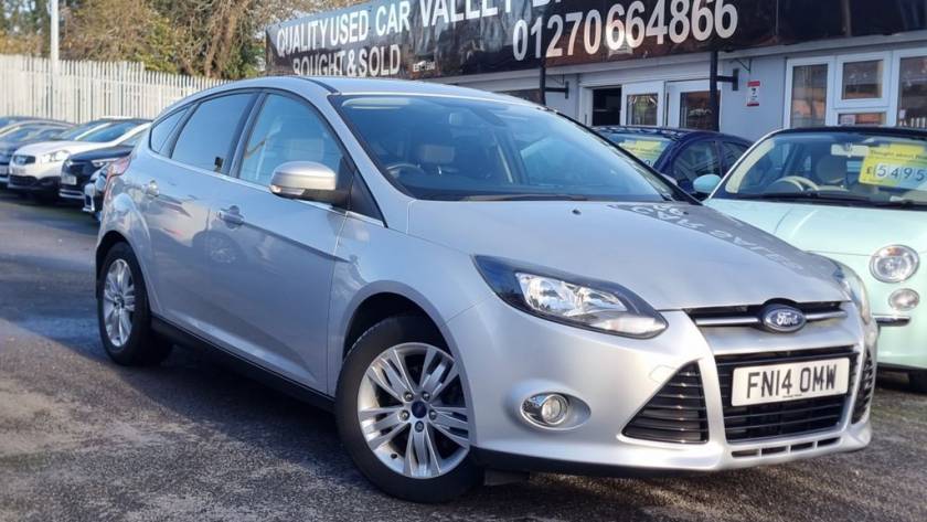 Used 2014 14 FORD FOCUS 1.0T EcoBoost Titanium Navigator Hatchback 5dr Petrol Manual Euro 5 (s/s) (125 ps) in Silver (33600 mileage) for sale in Crewe