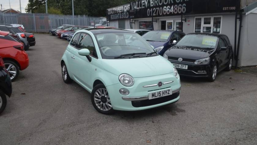 Used 2015 15 FIAT 500 1.2 Lounge Hatchback 3dr Petrol Manual Euro 6 (s/s) (69 bhp) in Green (34100 mileage) for sale in Crewe