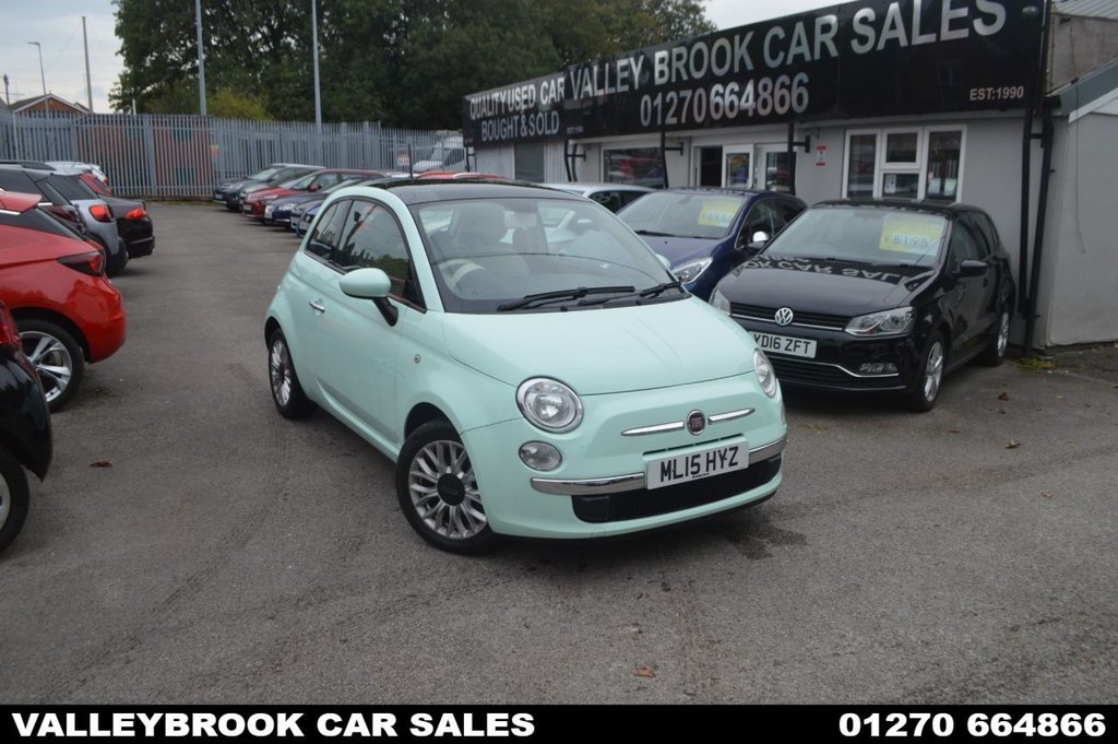 Used 2015 15 FIAT 500 1.2 Lounge Hatchback 3dr Petrol Manual Euro 6 (s/s) (69 bhp) in Green (34100 mileage) for sale in Crewe