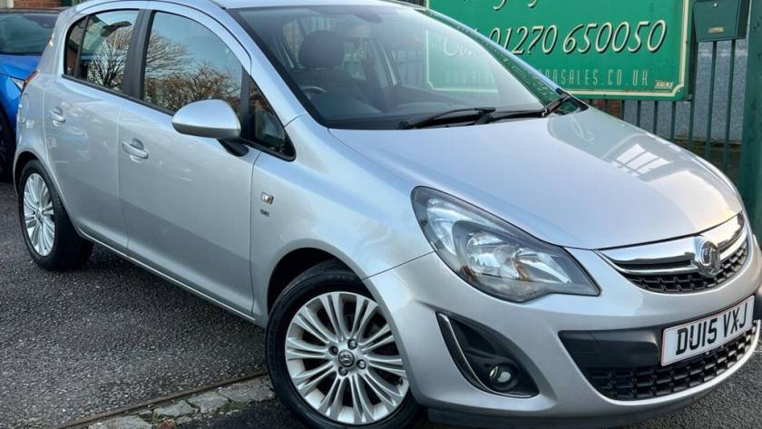 Used 2015 15 VAUXHALL CORSA 1.2 16V SE Euro 5 5dr in Silver (43000 mileage) for sale in Crewe